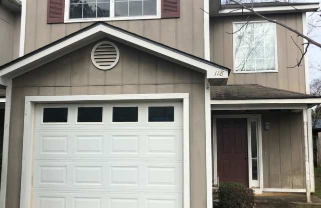 Foxhill Subdivision End Unit!!! photos photos