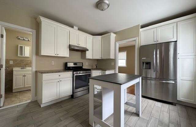 865 BROADWAY - 865 Broadway, Bayonne, NJ 07002 865 BROADWAY - 865 Broadway, Bayonne, NJ 07002