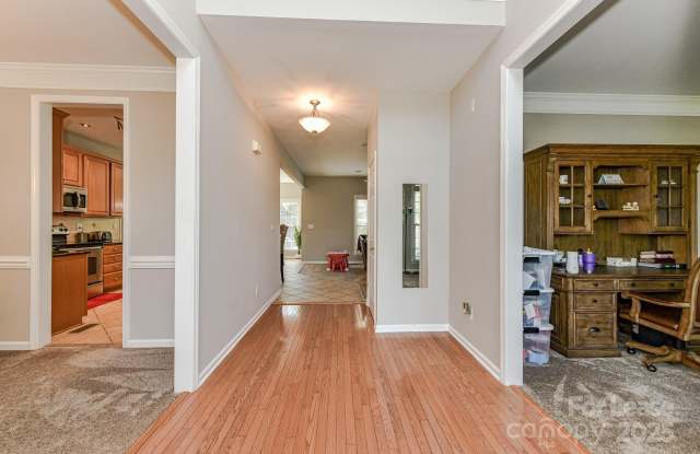 16829 Hampton Trace Road photos photos