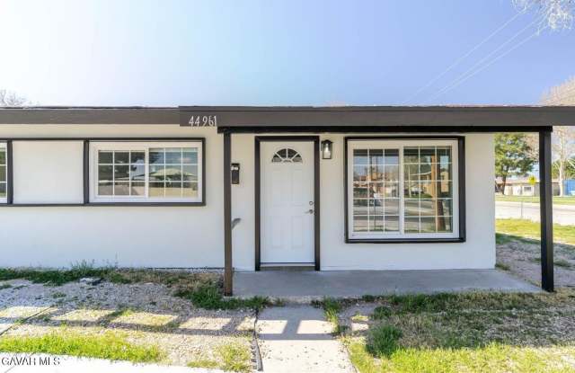 44961 5th Street photos photos