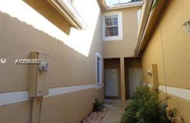 1982 Madeira Dr Gallery 4