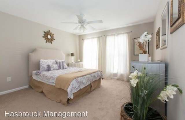 1615 Elmwood Court #205 Gallery 2