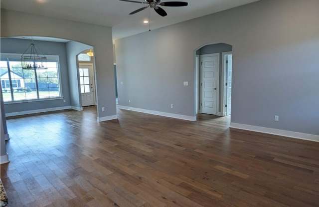 523 N Greylag Way Gallery 3