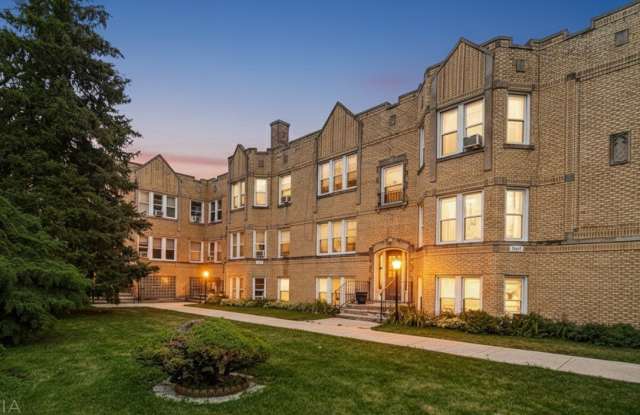 2419 N Oak Park Avenue unit: 2C photos photos