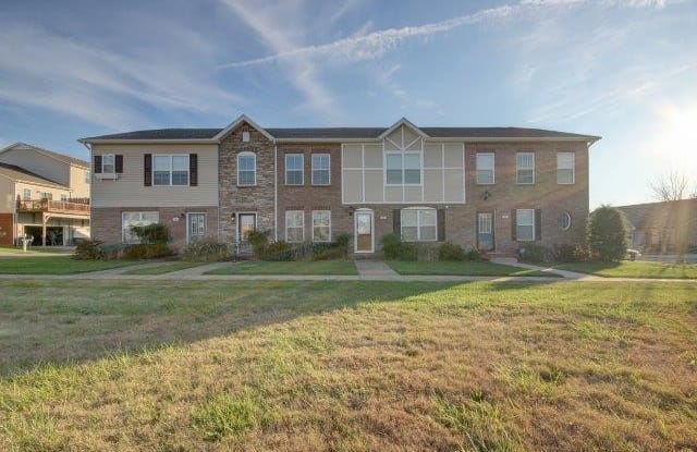 100 Whitman Crossing - 100 Whitman Alley, Clarksville, TN 37043
