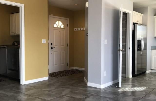 10354 South Kelliwood Way Gallery 3