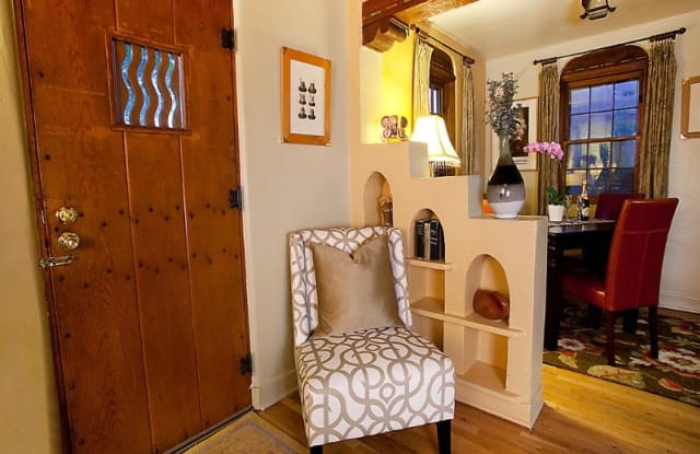 711 Paseo de Peralta 11 - 711 Paseo De Peralta, Santa Fe, NM 87501