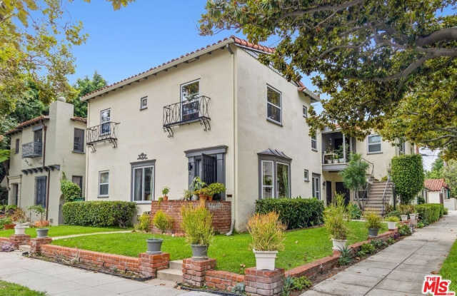 257 N Almont Dr photos photos