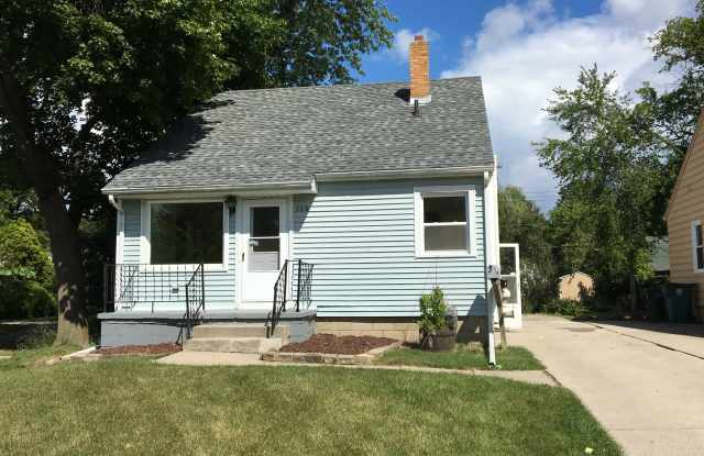 568 Cornell Avenue Gallery 1