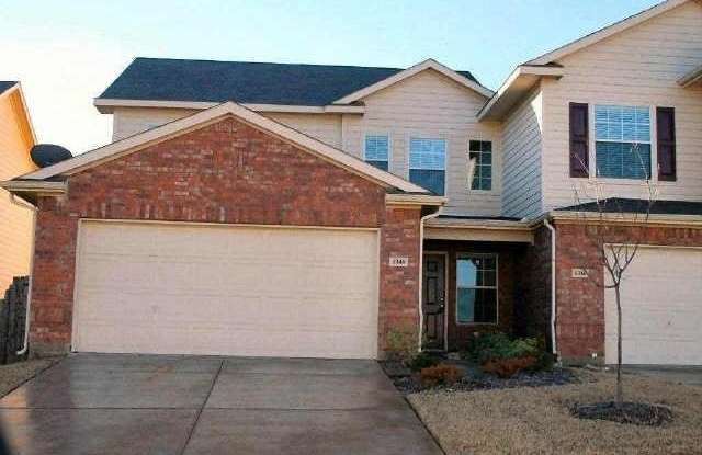 1340 Saddle Blanket Court - 1340 Saddle Blanket Court, Fort Worth, TX 76131