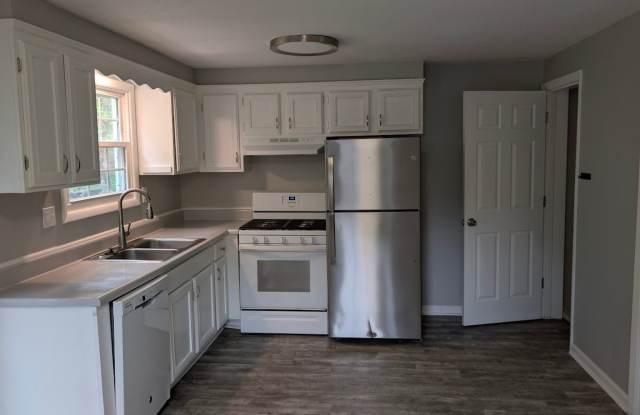 North Hills, North Park, Allison Park - 2 Bedroom Duplex! photos photos