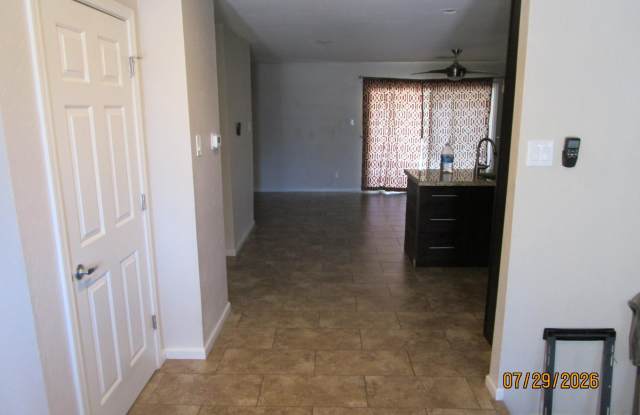 1316 E DONNER Drive Gallery 3