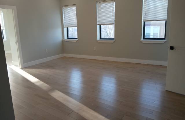 179 Van Buren St photos photos