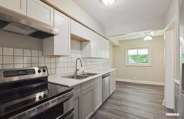Spacious 5BR House in Westlake Gallery 4