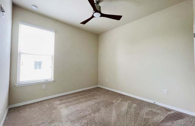 8221 Lakeview Crossing Drive Gallery 3