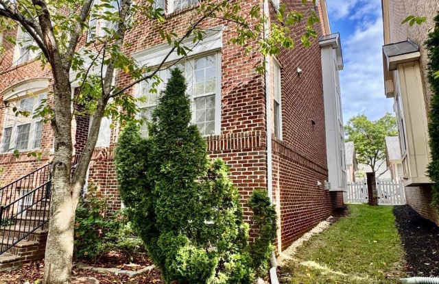 23517 GARDENSIDE Place Gallery 2