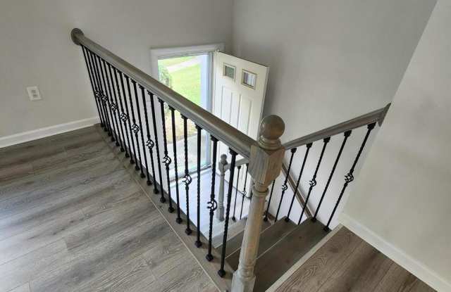 2703 BEY Court Gallery 4
