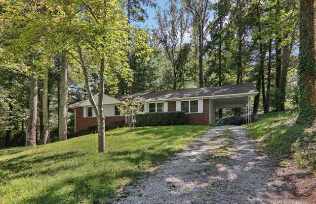 Move In Ready - 325 Comet Drive, Hendersonville, NC 28791