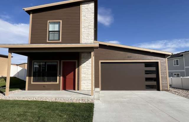 1631 Carol Ann Way - 1631 Carol Ann Way, Cheyenne, WY 82007