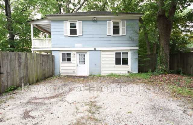 1303 Tallwood Street photos photos