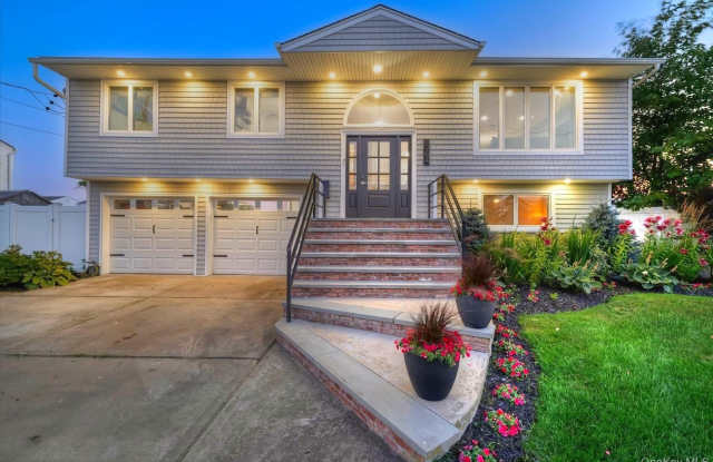 3784 Carrel Boulevard Gallery 1
