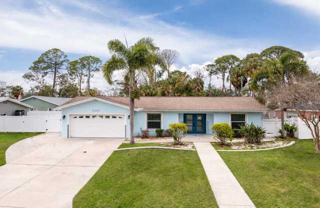 5342 Dover Street Northeast - 5342 Dover Street Northeast, St. Petersburg, FL 33703