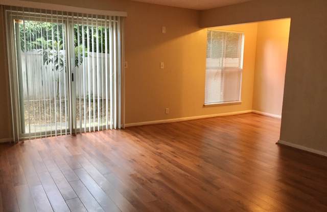 Great 2 bed, 1.5 Bath Condo with Garage in Concord -- COMING SOON !!! photos photos