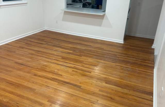 448 Baker Place Gallery 1