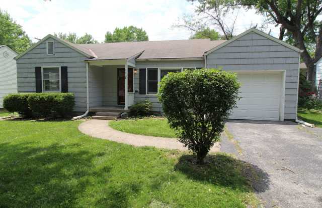 2 Bedroom 1 Bath Home in Mission Kansas photos photos