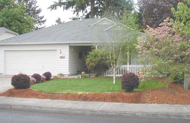 Single Level Burnt Bridge Creek Home for Lease - 4410 NE 152nd Ave photos photos