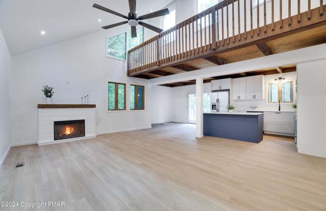 6339 Decker Road Gallery 3