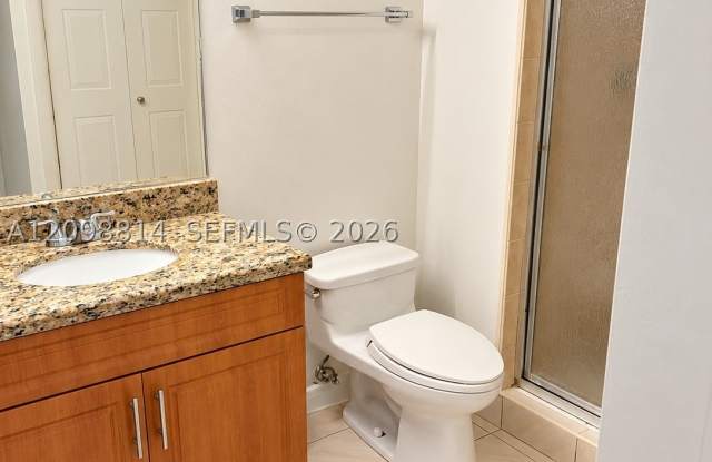 341 Lakeview Dr Gallery 4