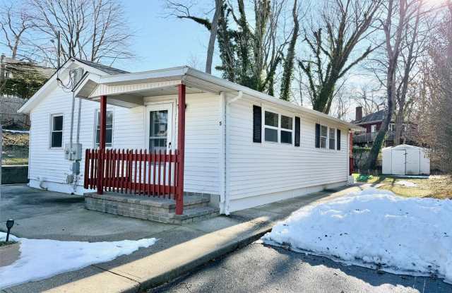 188 Hallock Landing Road photos photos