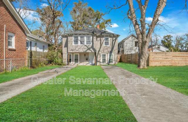 916 East 35th Street photos photos