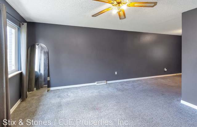 489 Toledo St. Gallery 3