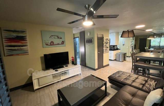 2821 Los Felices Cir photos photos