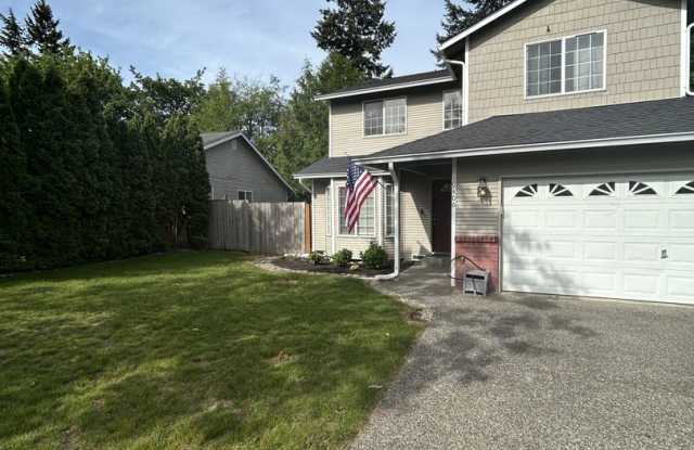 Beautiful Newly updated 4 bedroom 2.5 bath 1,582 Sq Ft Home  in Crown Ridge Estates photos photos