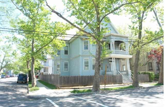142 Gordon Street photos photos