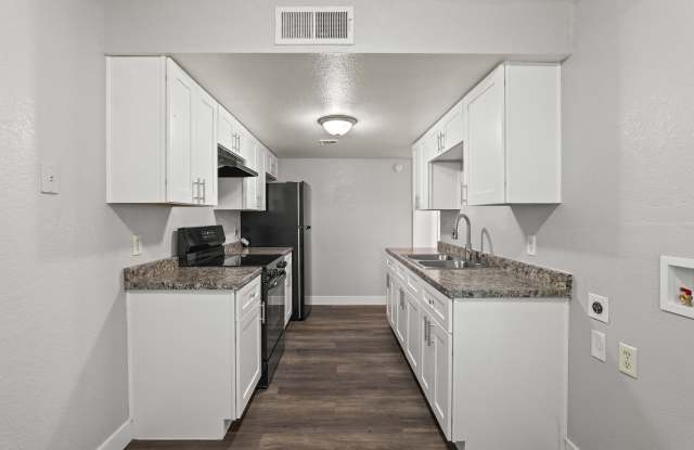 Mariposa Flats photos photos