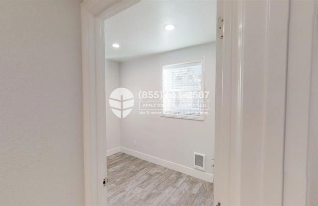 1532 Tyler Street Unit B Gallery 3