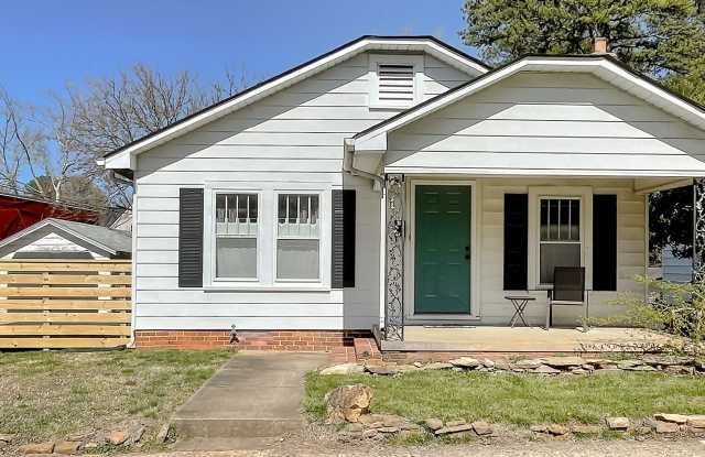 131 Carolina Ave - 131 Carolina Avenue, Burlington, NC 27215