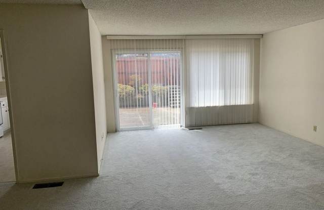 3631 Baldwin Hills Court Gallery 4