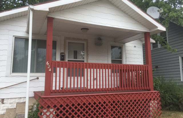 624 E Barker Ave photos photos