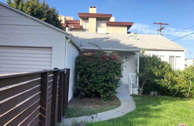 3484 S BENTLEY AVE - 3484 South Bentley Avenue, Los Angeles, CA 90034