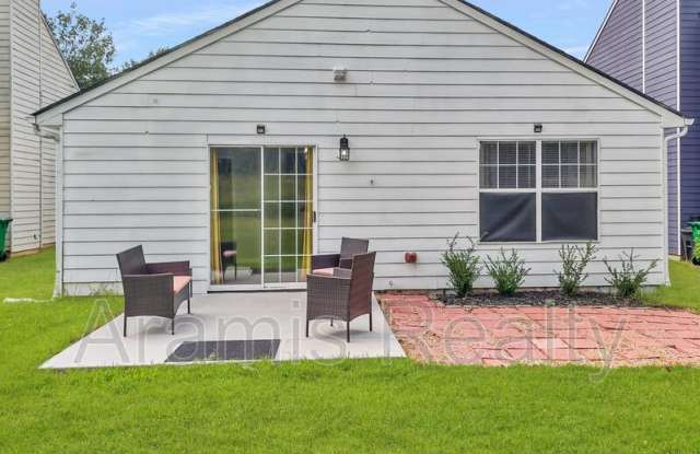 6362 Klondike River Road Gallery 3