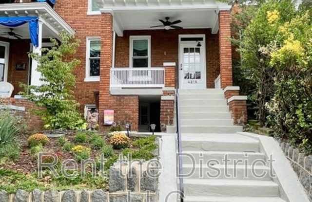 4215 7th Street NW photos photos