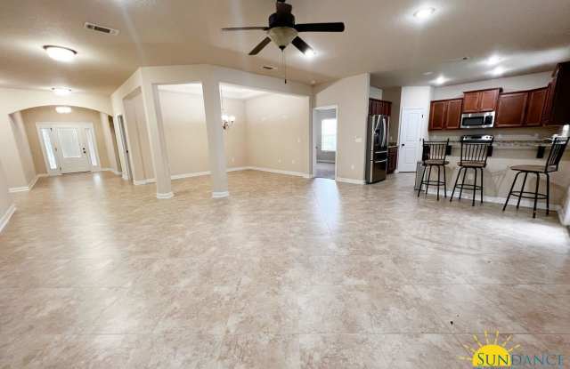 6054 Diamante Drive Gallery 3