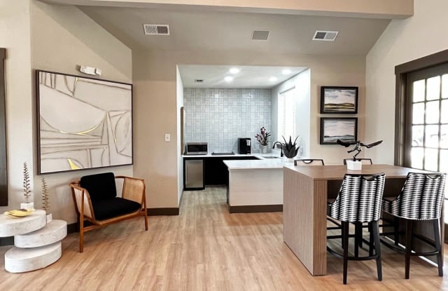 MacArthur Ridge Apartments Gallery 3