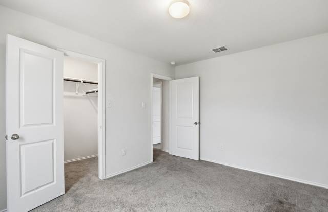 2950 Wentwood Run Gallery 3