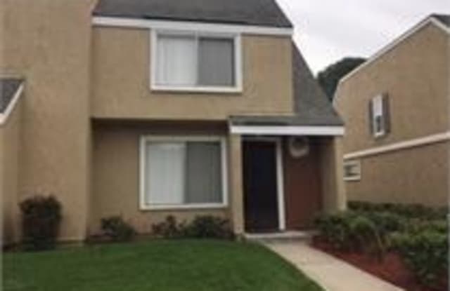 8 Hartford - 8 Hartford, Irvine, CA 92604